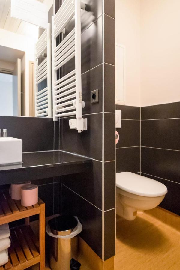 Vieille Bourse - Studio Close To Stations And Old City - Welkeys 里尔 外观 照片